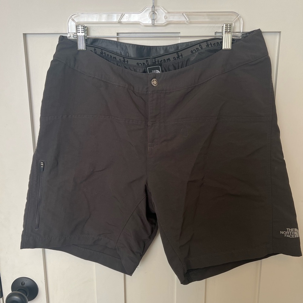 The North Face Women’s Dusties Bike Cycling Shorts Lined Padded Black 8" Size L
